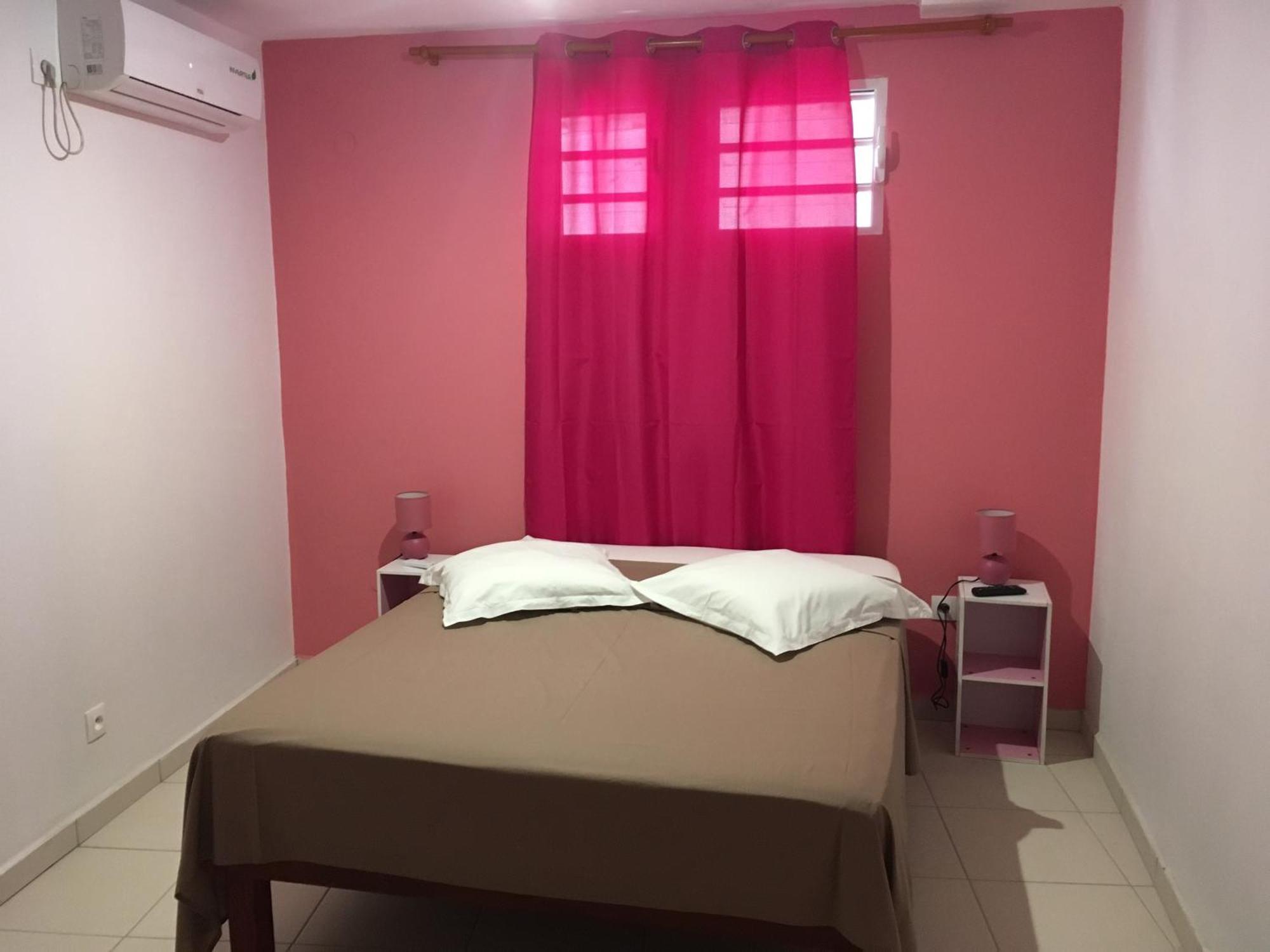 Les Gites De L'Union Les Abymes Room photo