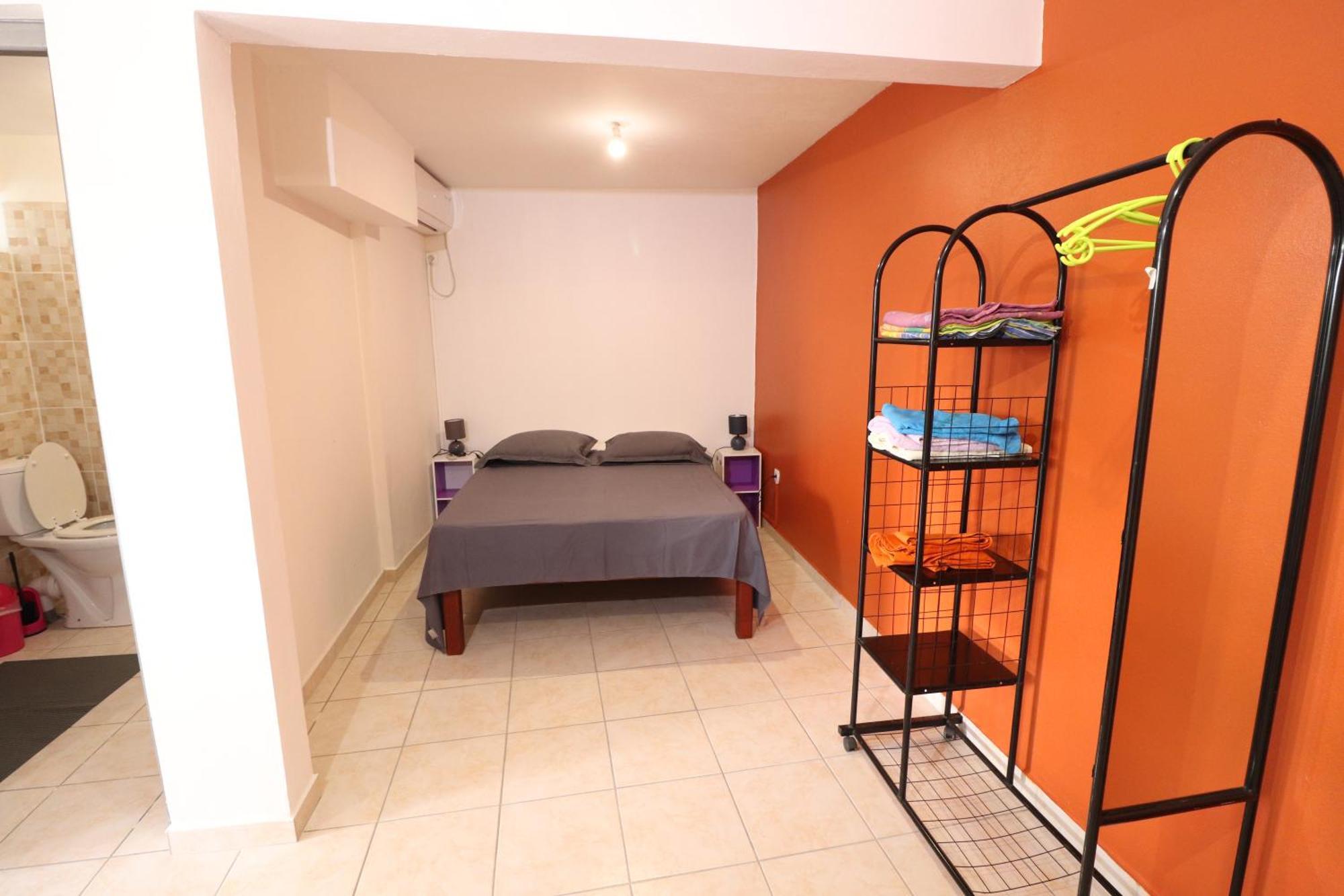 Les Gites De L'Union Les Abymes Room photo